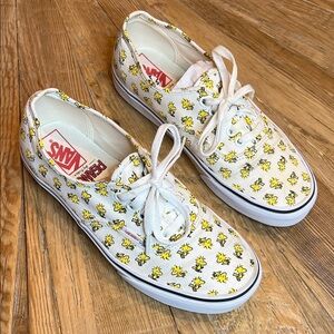 VANS 2017 Authentic Peanuts Low Woodstock Shoes Mens 8 Womens 9.5
